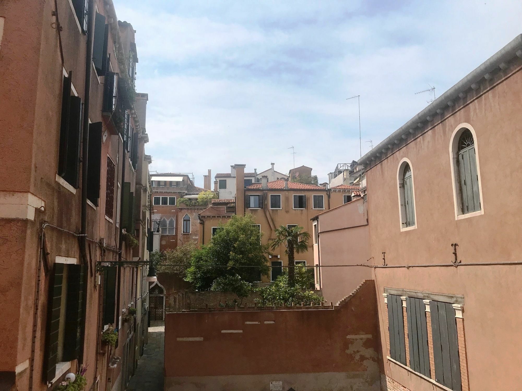 Modern Apartment In Venice Gf エクステリア 写真