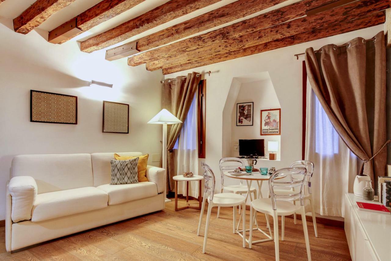 Modern Apartment In Venice Gf エクステリア 写真